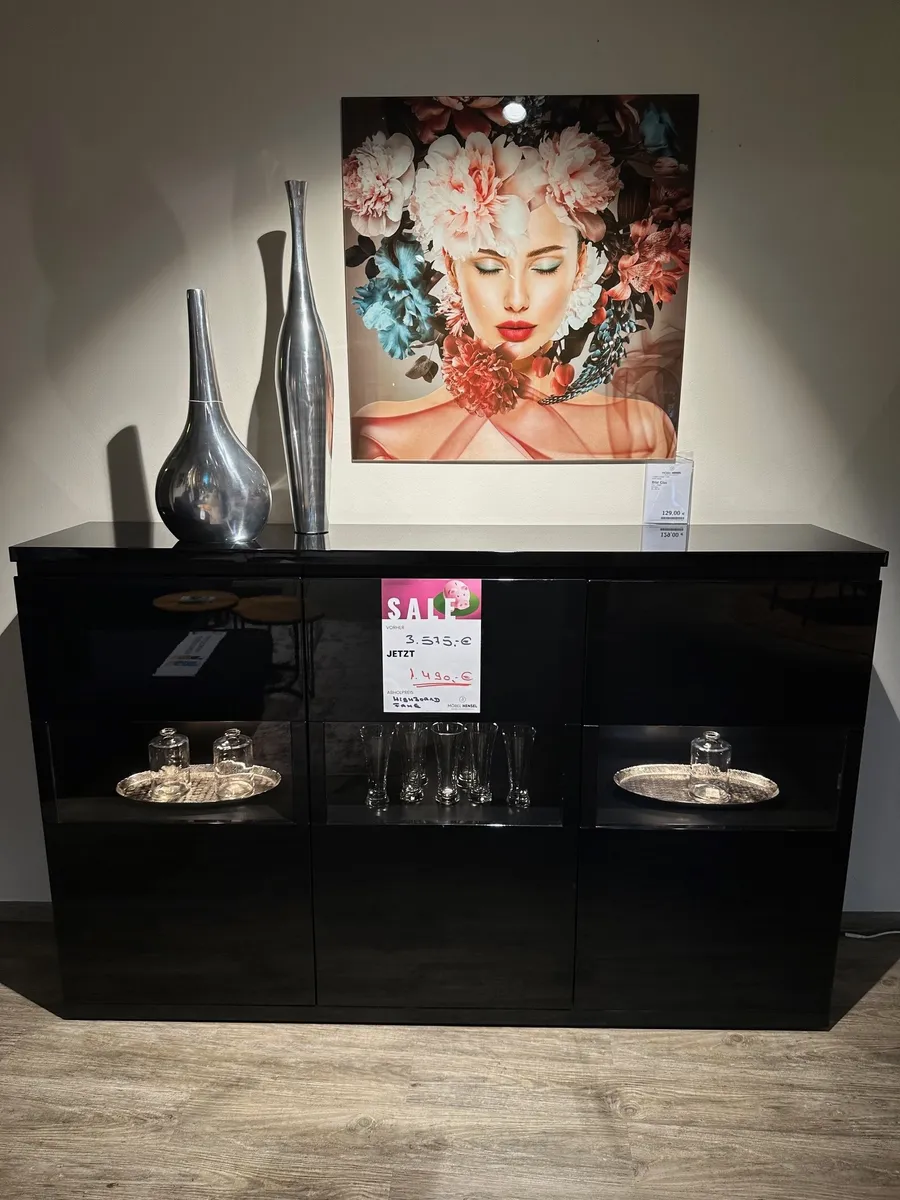 Highboard Fame
